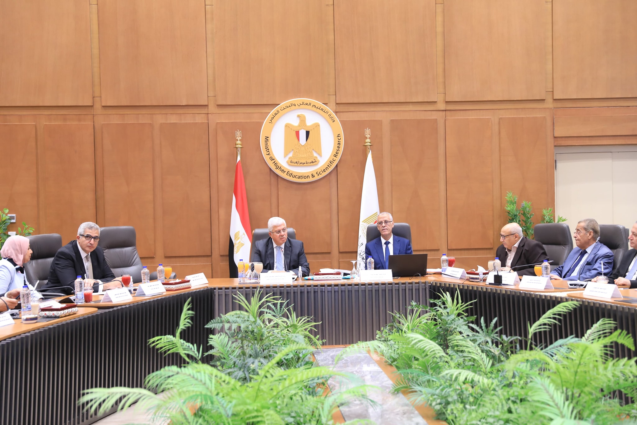 وزير التعليم العالي والبحث العلمى يترأس اجتماع مجلس الجامعات الأهلية